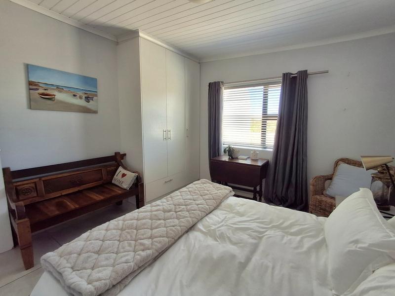 3 Bedroom Property for Sale in Britannia Bay Western Cape